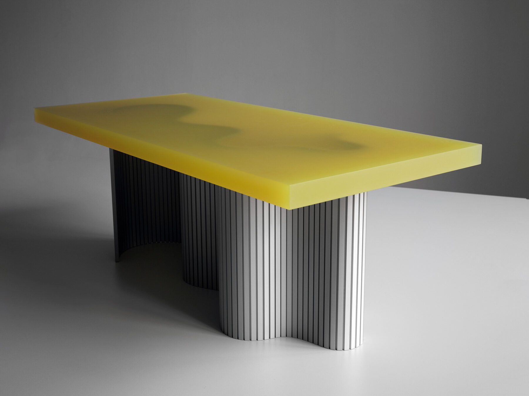 Spine_Table_01_Low